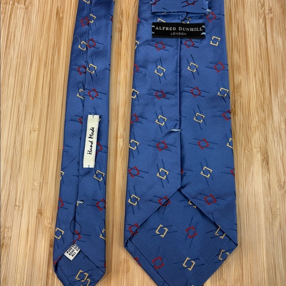 Alfred Dunhill Mens Silk Neck Tie – Classic Formal - Picture 4 of 9